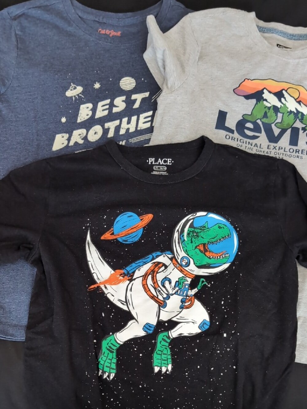 Mixed Boy's Tee Pack - Multi-Color Casual Shirts 15 Piece. - Picture 2 of 7